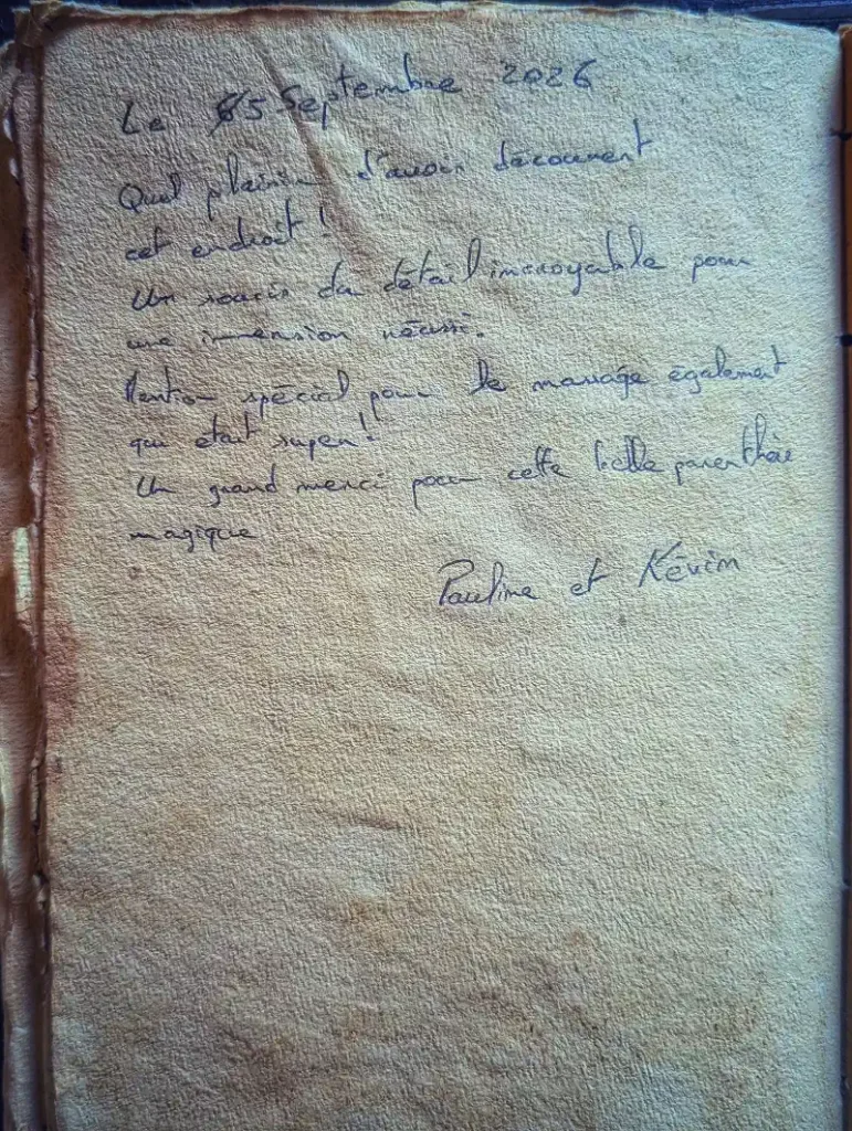 Mot du livre d'or manuscrit rédigé par Pauline et Kévin au Coteau des Fadets